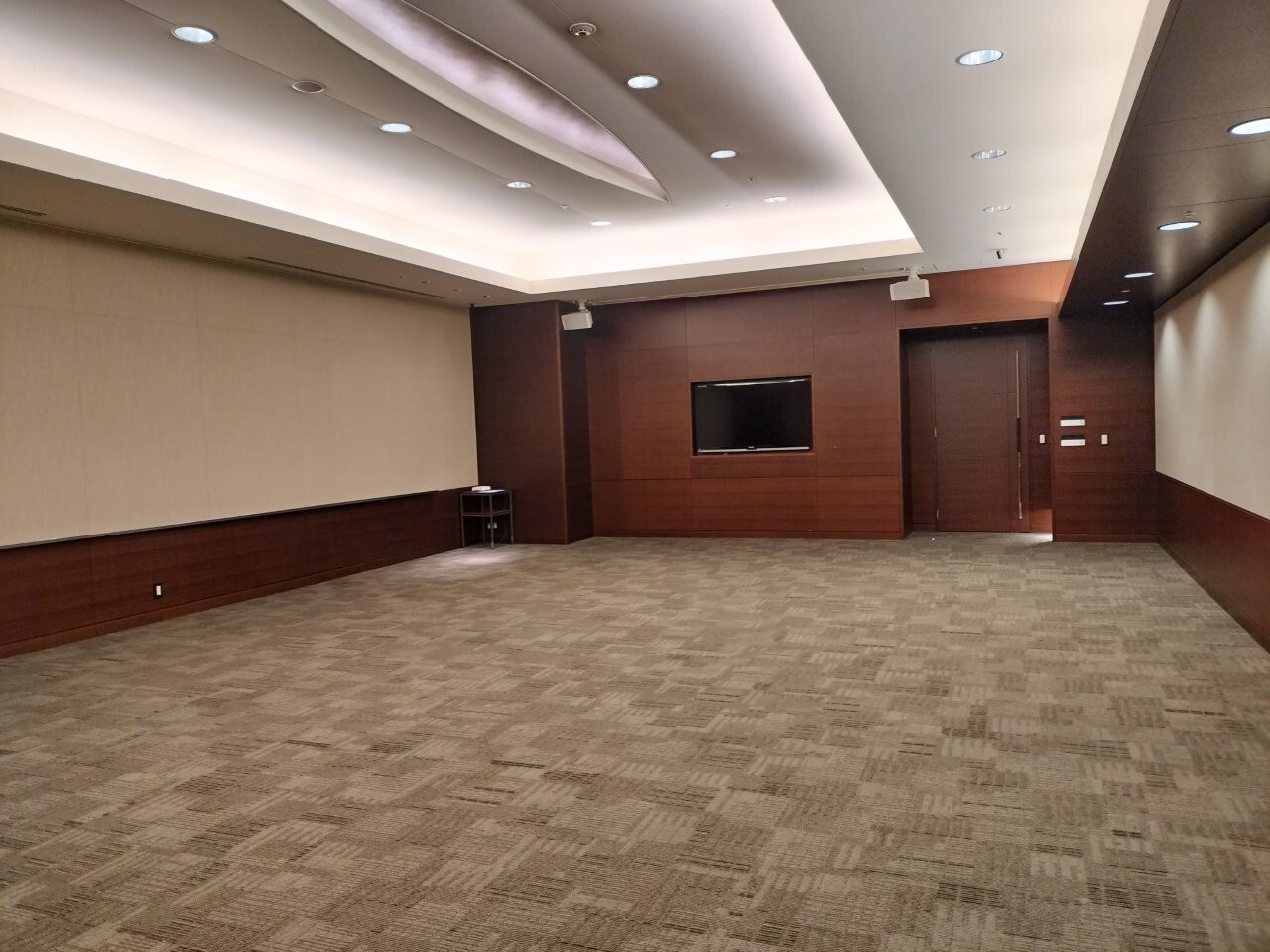 平土間形式│ボードルーム