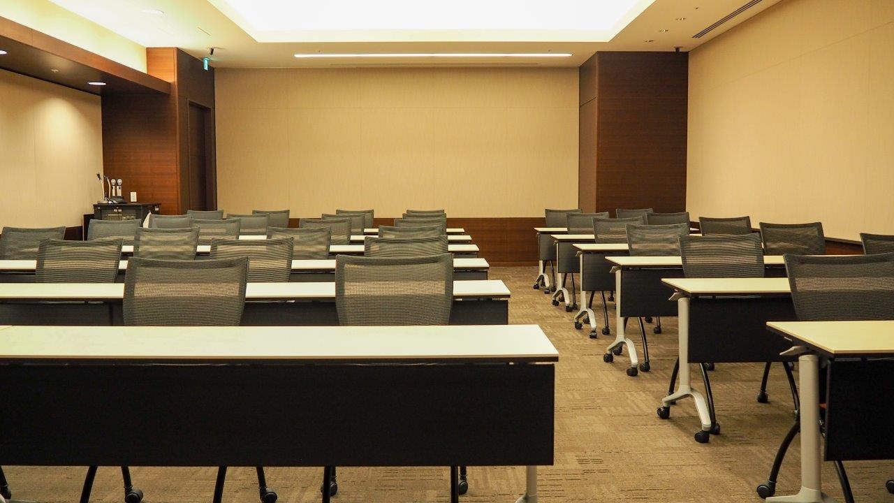 スクール形式(2名掛け)│ボードルーム