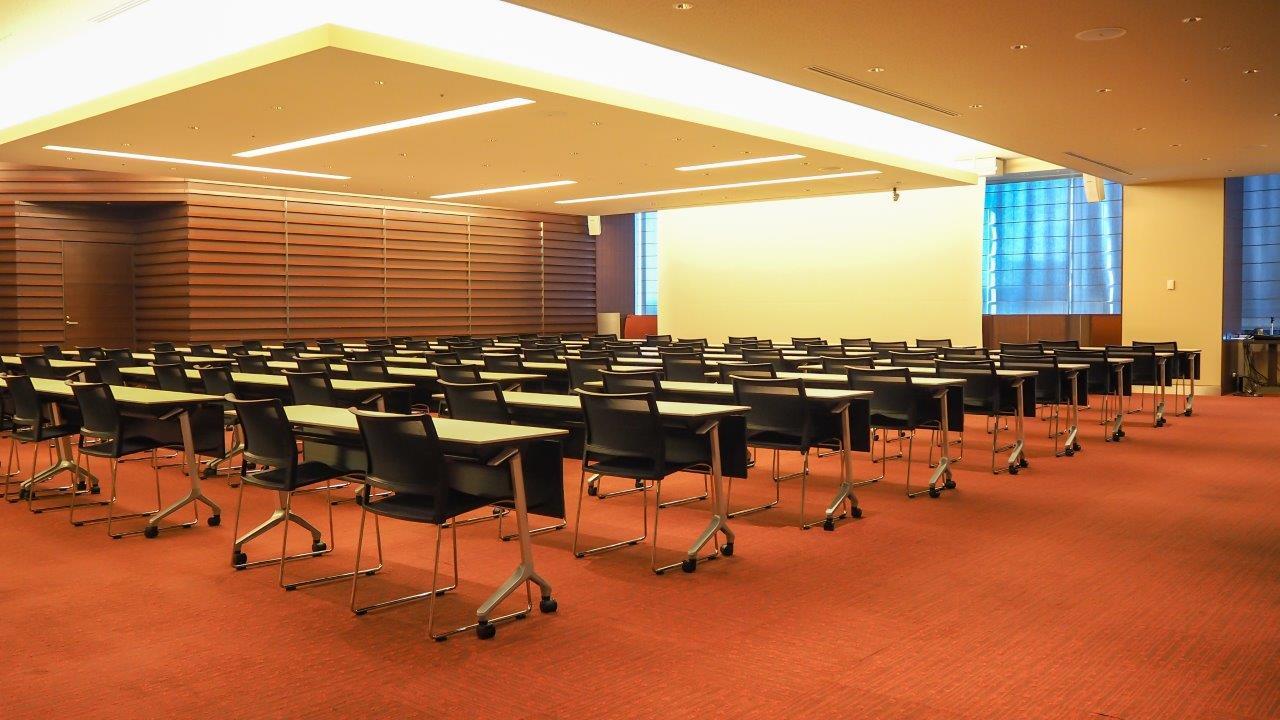 スクール形式(2名掛け)│レセプションルーム1