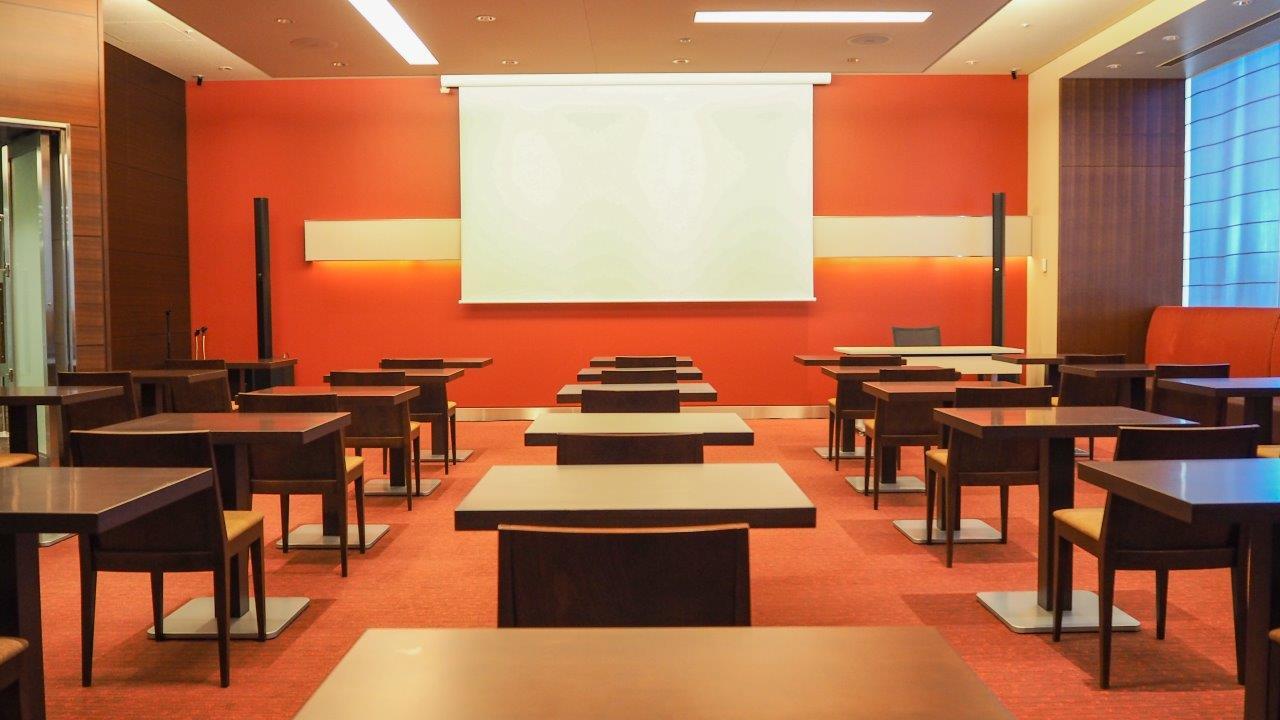 スクール形式│レセプションルーム2