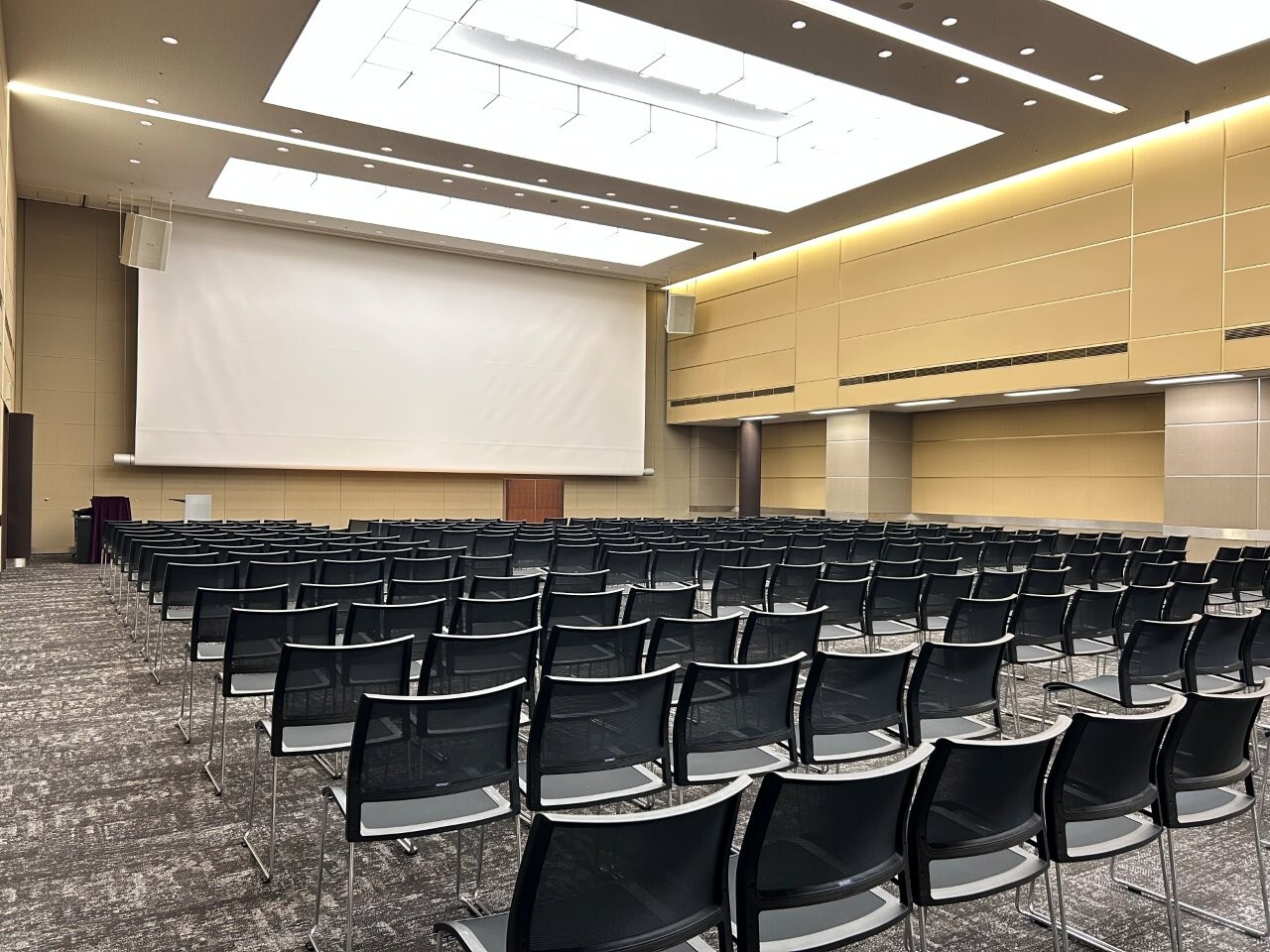 シアター形式│ホールB2