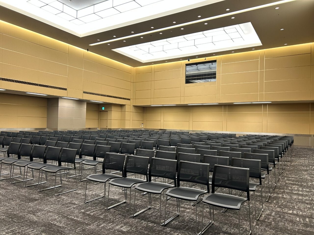 シアター形式│ホールB2