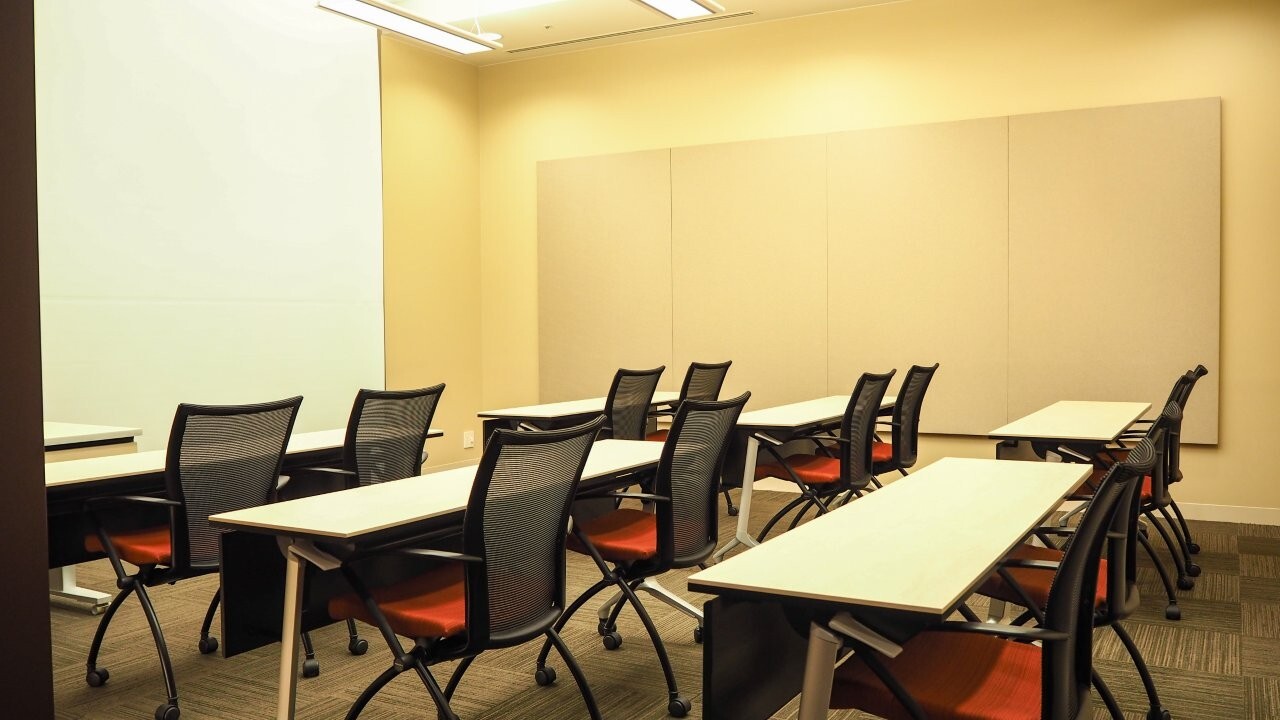 スクール形式(2名掛け)│ルーム３