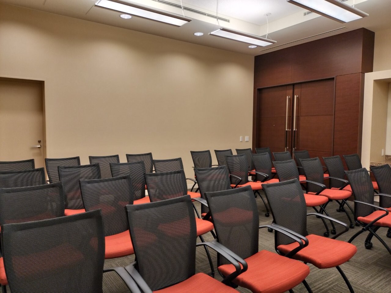 シアター形式│ルーム３