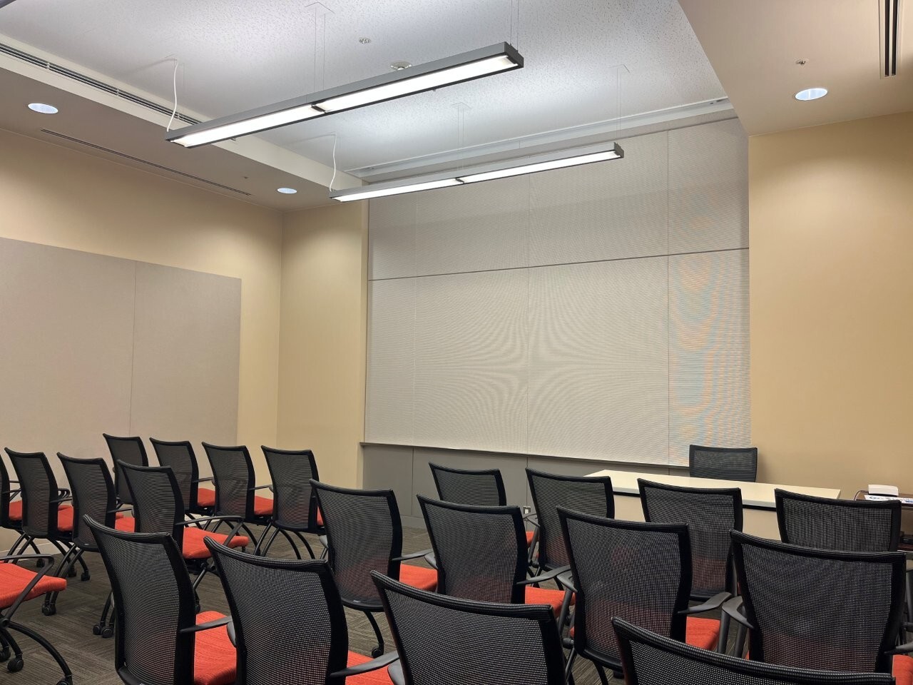 シアター形式│ルーム４