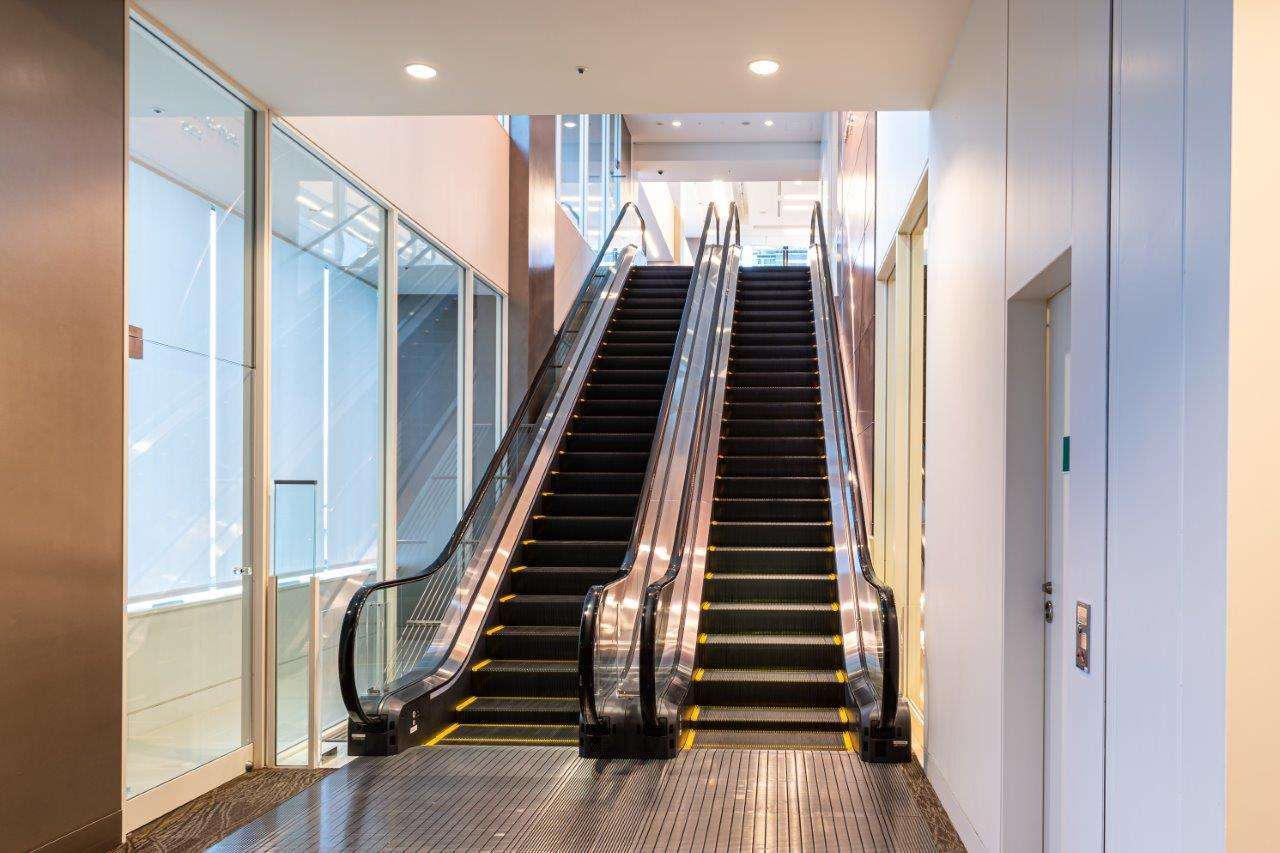 3Fエスカレーター